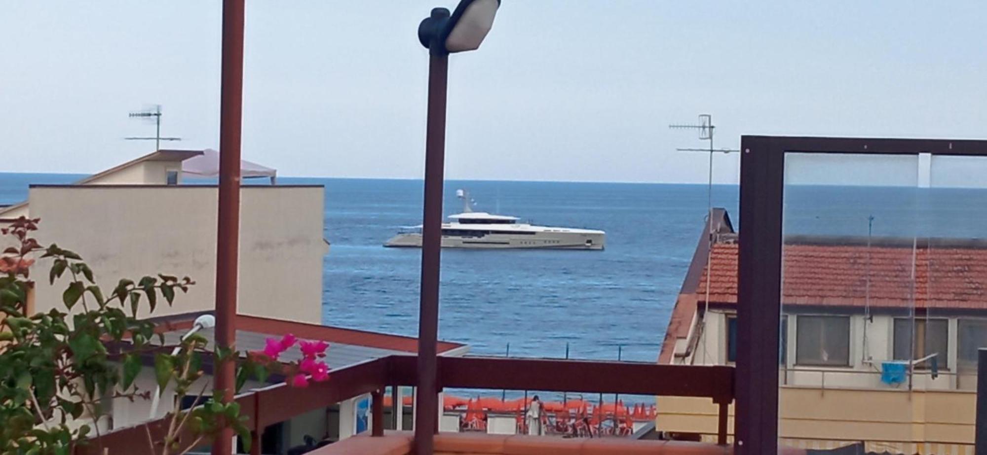 Casa Vacanza Tropicana Mascali Esterno foto