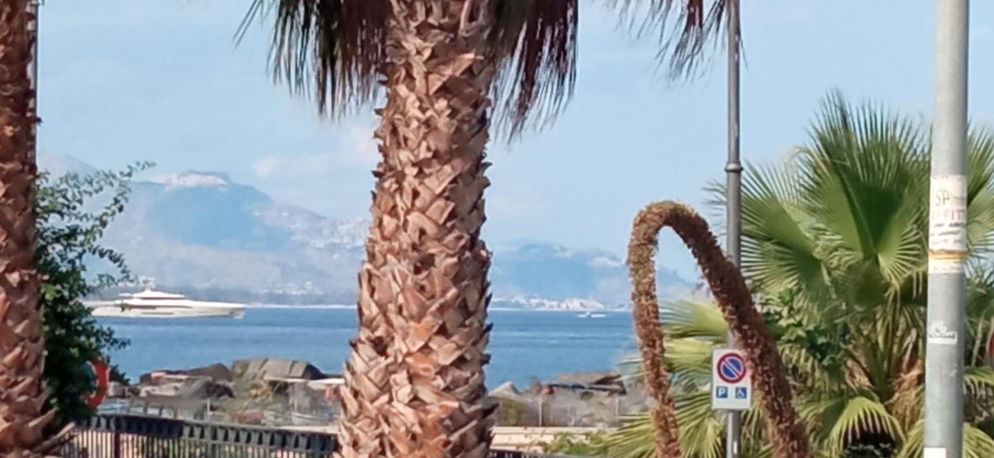 Casa Vacanza Tropicana Mascali Esterno foto